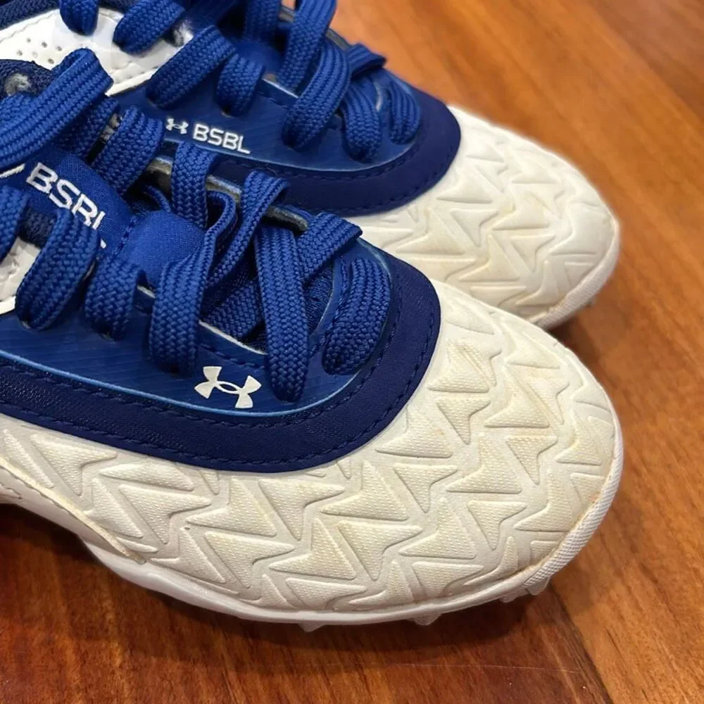 Under Armour BSBL Kids Baseball Cleats – Size 9K – White/Blue